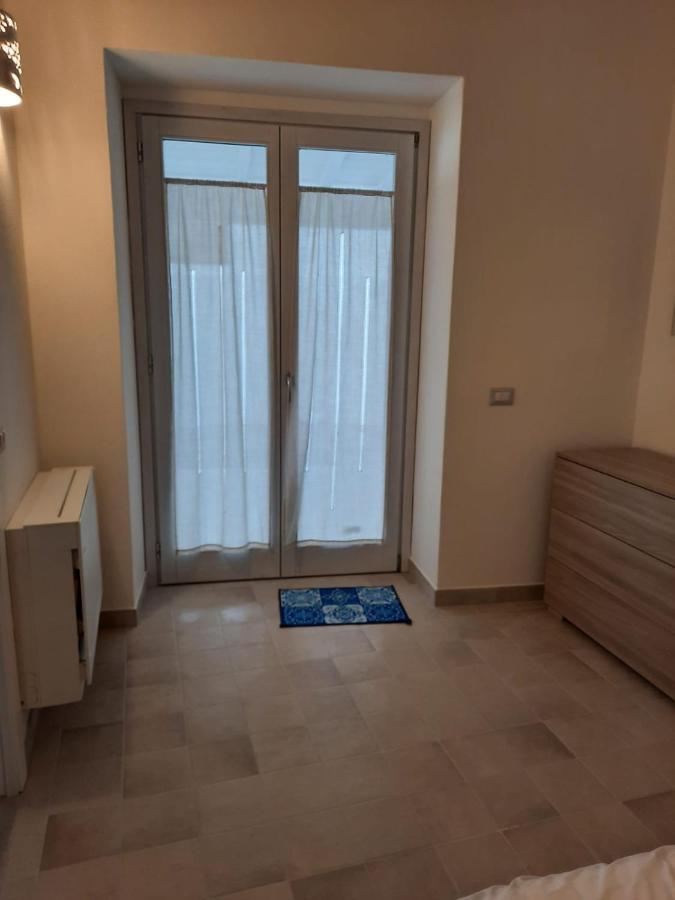 Appartamento Su Palazzina Storica In Centro A Сант-Антиоко Экстерьер фото